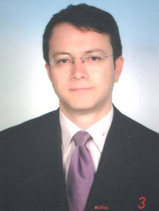 Prof. Dr. Aykut Cilli