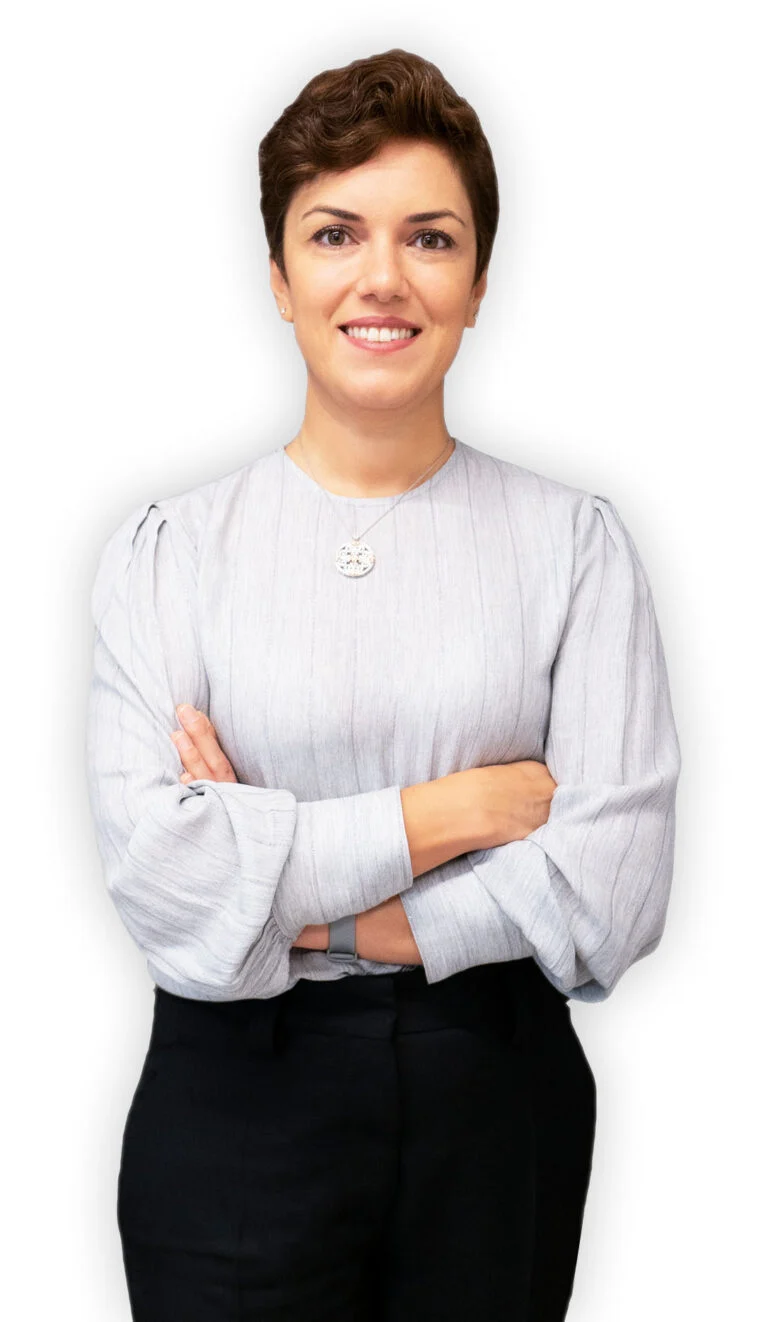 Dr. Esma Sönmez, MD (Dentist & Prosthodontist)